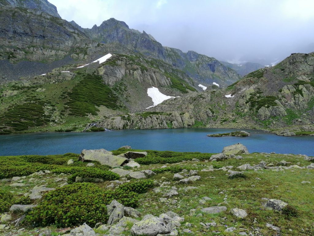 Kaçkarlar Amanesket Karagöl